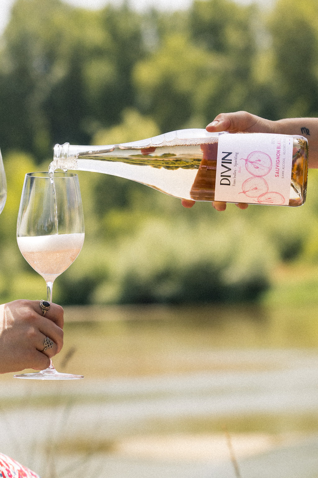 Divin Sauvignon Blanc 0,0% Sparkling Blush